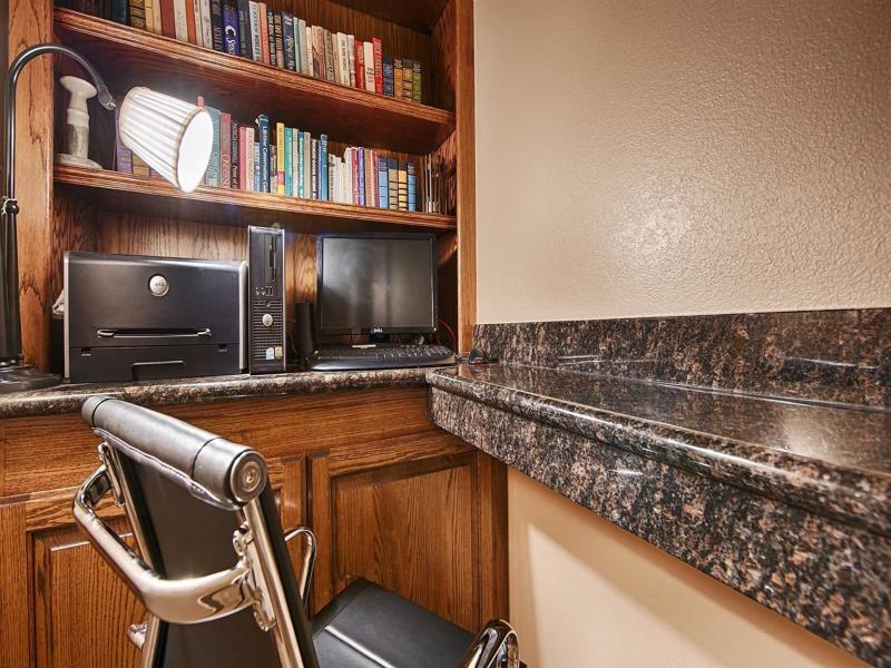 Americas Best Value Inn Sinton Екстериор снимка